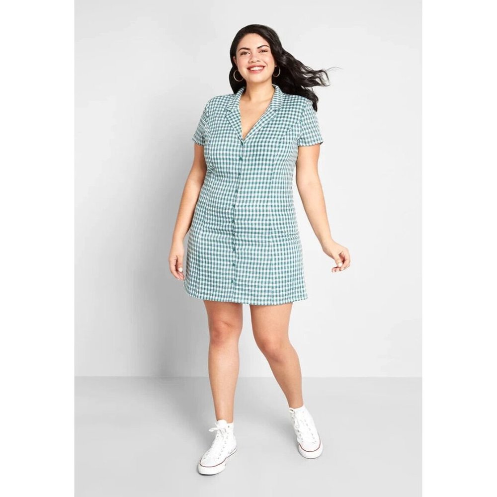Modcloth Dress Green Daytime Dynamo Gingham Print V Neck Button Front